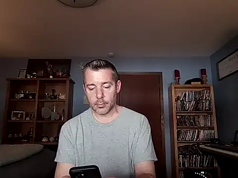 Snapshot of chrisw8140 chatting on 02.13.26 chrisw8140 online show from 02.13.26