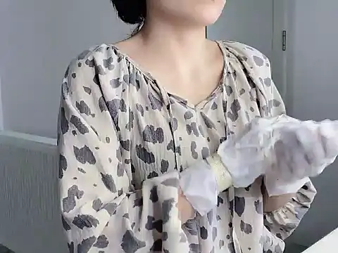 Snapshot of X-9958 chatting on 01.18.26 X-9958 online show from 01.18.26