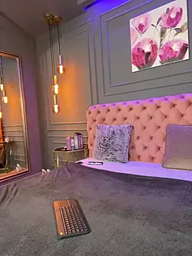 Snapshot of ScarletSnows chatting on 02.22.26 ScarletSnows online show from 02.22.26