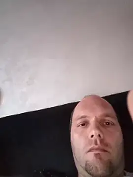 Snapshot of Ivan9999k chatting on 02.25.26 Ivan9999k online show from 02.25.26