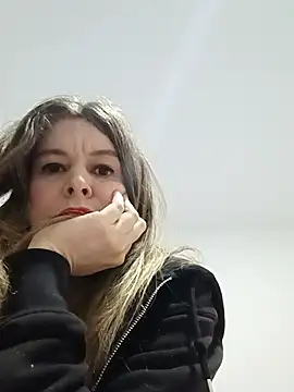 Snapshot of Didi2081 chatting on 01.12.26 Didi2081 online show from 01.12.26