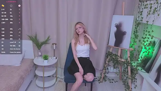 JuanaSumma online show from 04.14.26