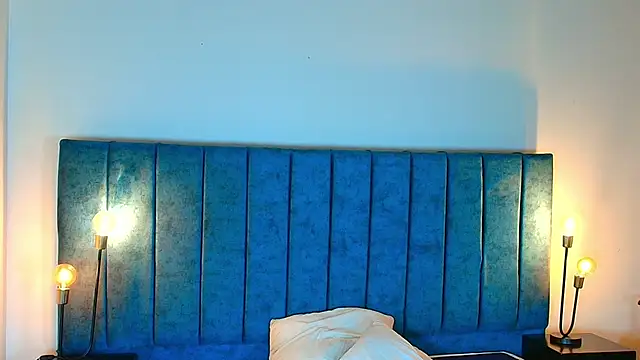 Ethan Briggs  online show from 04.16.26