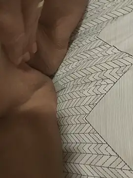 Snapshot of Karine0806 chatting on 02.15.26 Karine0806 online show from 02.15.26