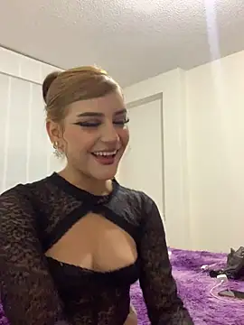 Snapshot of ivy-777 chatting on 04.29.26 ivy-777 online show from 04.29.26