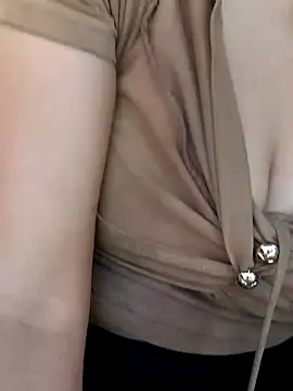 miumiu sexy2x online show from 02.28.26