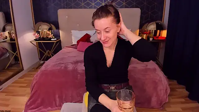 Snapshot of GingerWixxx chatting on 02.14.26 GingerWixxx online show from 02.14.26