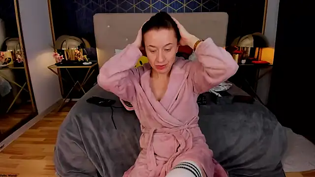 Snapshot of GingerWixxx chatting on 02.18.26 GingerWixxx online show from 02.18.26