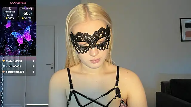Snapshot of Polly_Skil chatting on 06.03.26 Polly Skil online show from 06.03.26