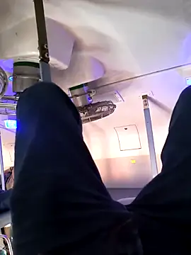 Hottlund6 online show from 03.05.26