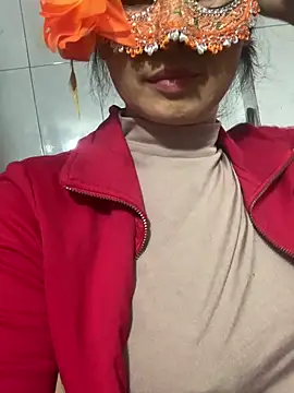 Snapshot of emgaisayhi chatting on 02.10.26 emgaisayhi online show from 02.10.26