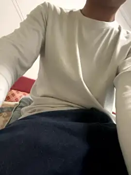 Snapshot of elephant0 chatting on 01.13.26 elephant0 online show from 01.13.26