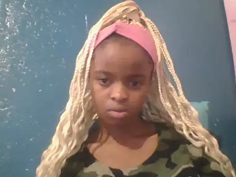 petitemew online show from 03.24.26