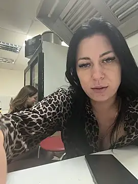 Snapshot of _Mila_Love chatting on 02.04.26 Mila Love online show from 02.04.26