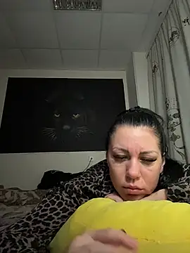 Snapshot of _Mila_Love chatting on 02.25.26 Mila Love online show from 02.25.26