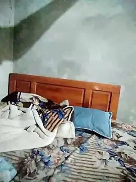 out-lustt online show from 03.23.26