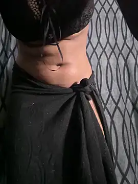 Sassyreyaaa online show from 04.04.26