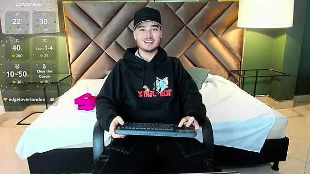 Snapshot of Salvattore_Muller chatting on 02.16.26 Salvattore Muller online show from 02.16.26