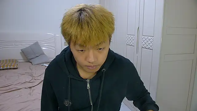 Chocolates-001 online show from 03.17.26