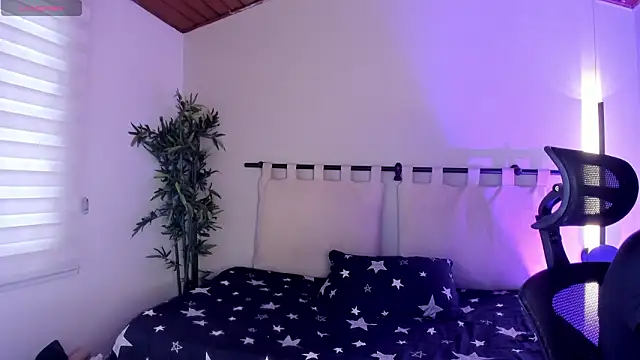 ella  olmos online show from 03.20.26