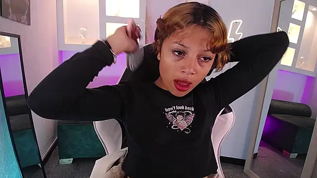 melodyy as online show from 03.25.26