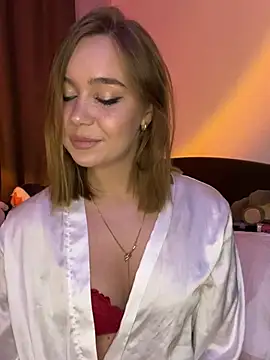 Snapshot of SilverHanna chatting on 02.01.26 SilverHanna online show from 02.01.26