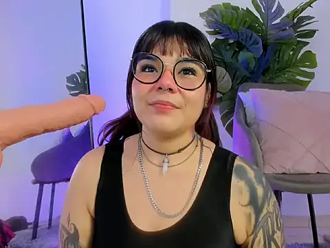 Dakota-bluu online show from 02.17.26