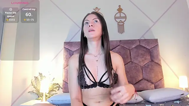 valeria becket online show from 02.06.26