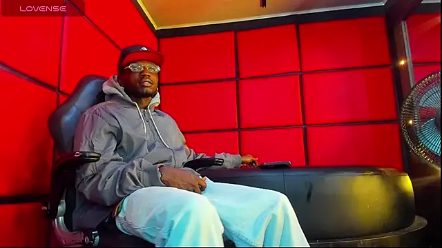 Snapshot of Jeff_Black99 chatting on 02.17.26 Jeff Black99 online show from 02.17.26