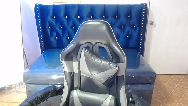 Snapshot of Candy_Rose_v chatting on 02.23.26 Candy Rose v online show from 02.23.26