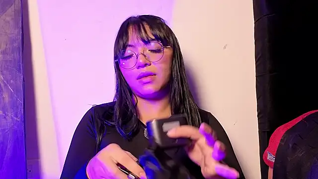 victoriia thompson online show from 02.20.26