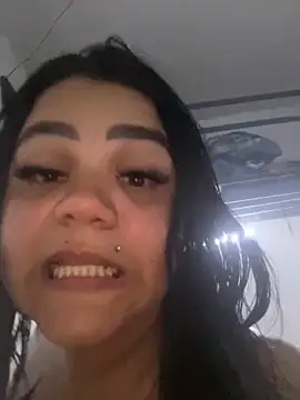 Snapshot of MorenaCariok chatting on 05.01.26 MorenaCariok online show from 05.01.26