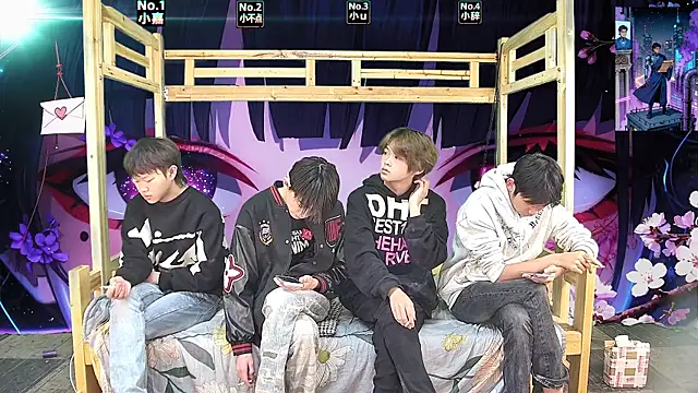 xiaohuangren01 online show from 03.28.26