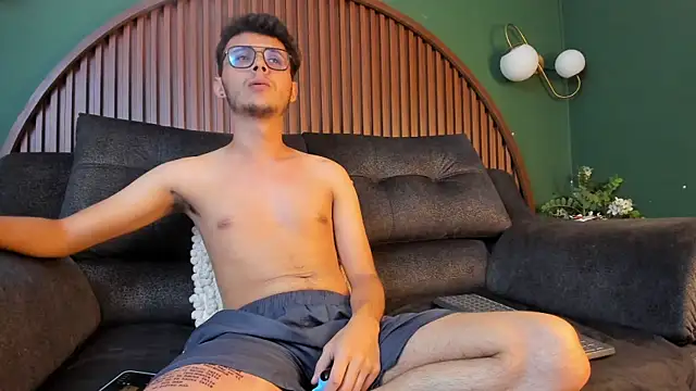 Alhan Twink online show from 03.20.26