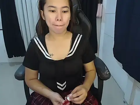 Snapshot of Bellashoweey chatting on 05.01.26 Bellashoweey online show from 05.01.26