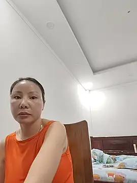 Snapshot of Famrita chatting on 06.02.26 Famrita online show from 06.02.26