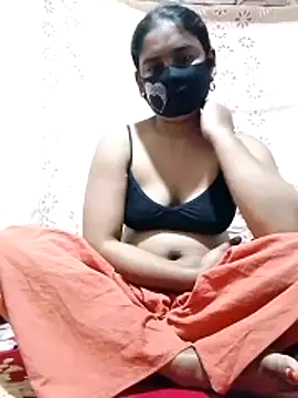 Hot Sweeti online show from 02.04.26