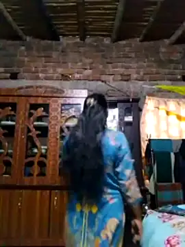 Hot Sweeti online show from 04.15.26