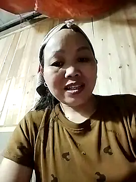 Snapshot of Sam-cute chatting on 02.16.26 Sam-cute online show from 02.16.26