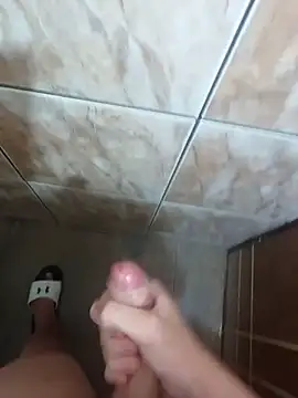 Snapshot of Felipe_20cm chatting on 02.23.26 Felipe 20cm online show from 02.23.26