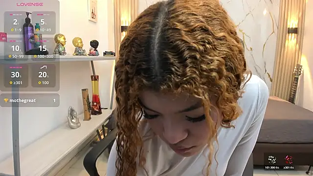 Snapshot of Zoey_Taylor07 chatting on 04.24.26 Zoey Taylor07 online show from 04.24.26