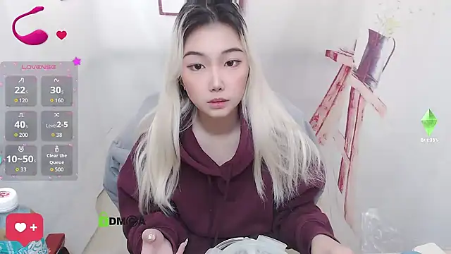 Snapshot of cu003 chatting on 02.08.26 cu003 online show from 02.08.26