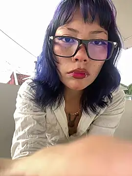 Snapshot of Namii_cute chatting on 01.18.26 Namii cute online show from 01.18.26