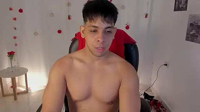 Snapshot of shooting_wilson chatting on 02.16.26 shooting wilson online show from 02.16.26