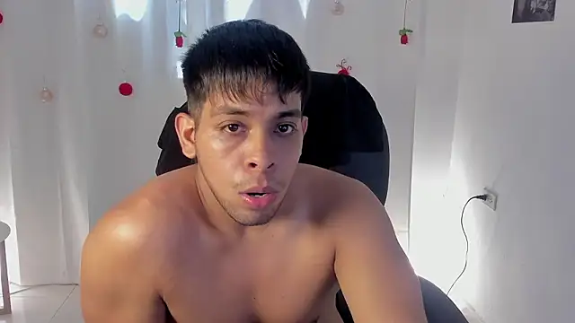 Snapshot of shooting_wilson chatting on 02.25.26 shooting wilson online show from 02.25.26