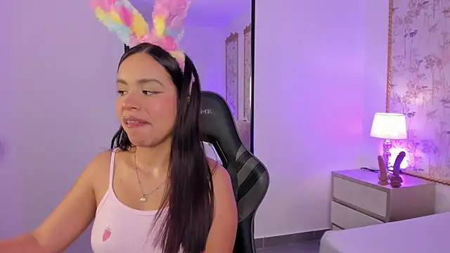 Snapshot of rubby_grundy chatting on 03.02.26 rubby grundy online show from 03.02.26