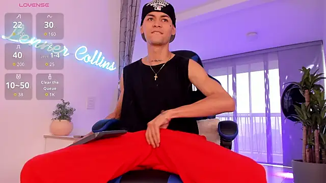 Snapshot of LennerCollins_ chatting on 04.18.26 LennerCollins online show from 04.18.26