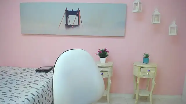 scarlett clyde online show from 02.02.26