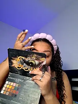 Snapshot of curly_girl_31 chatting on 02.07.26 curly girl 31 online show from 02.07.26