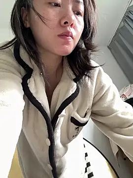 Snapshot of Cheating-wife chatting on 04.20.26 Cheating-wife online show from 04.20.26